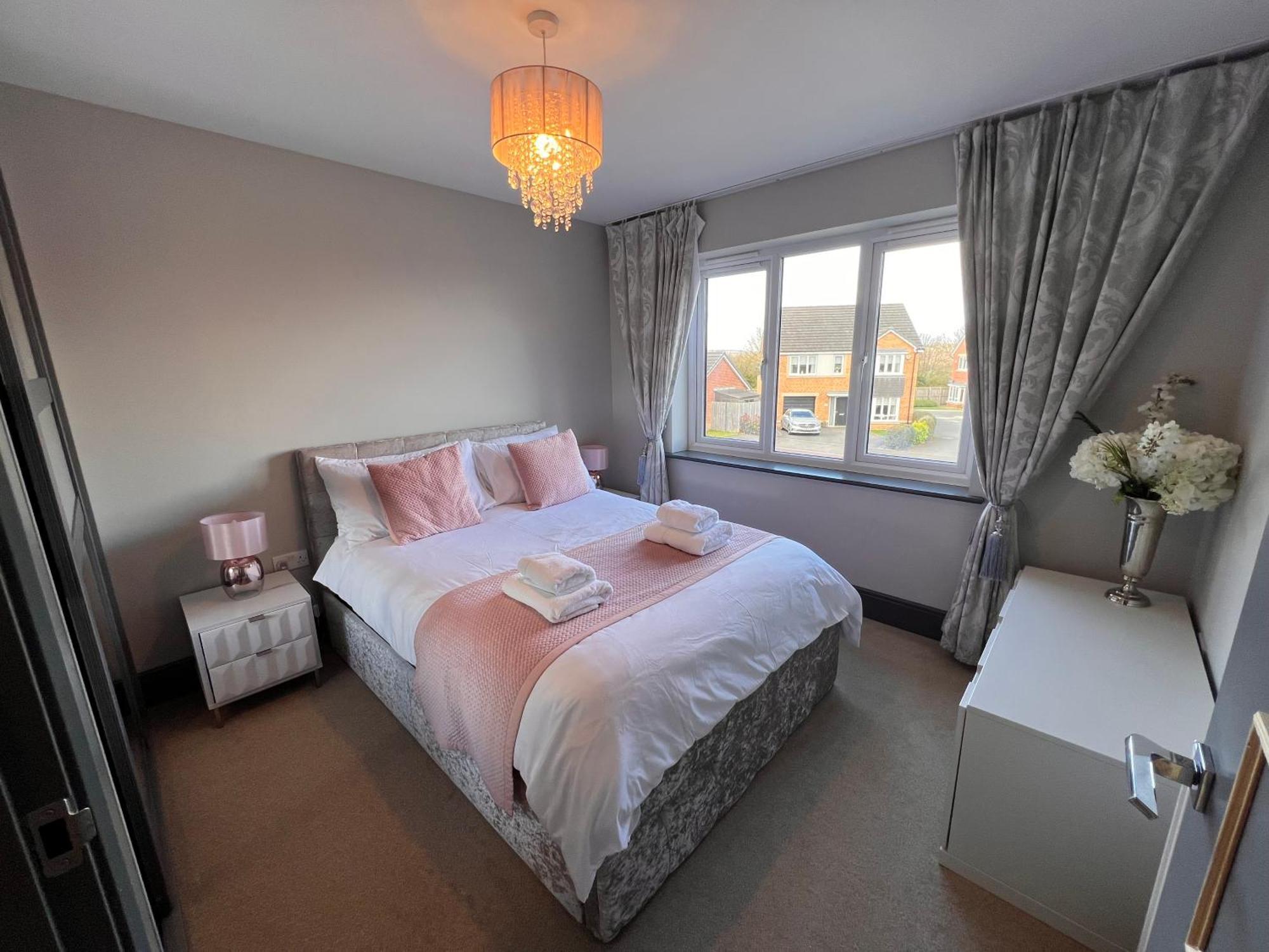 Luxury Durham Home In Dh1, Free Parking, No Fees エクステリア 写真