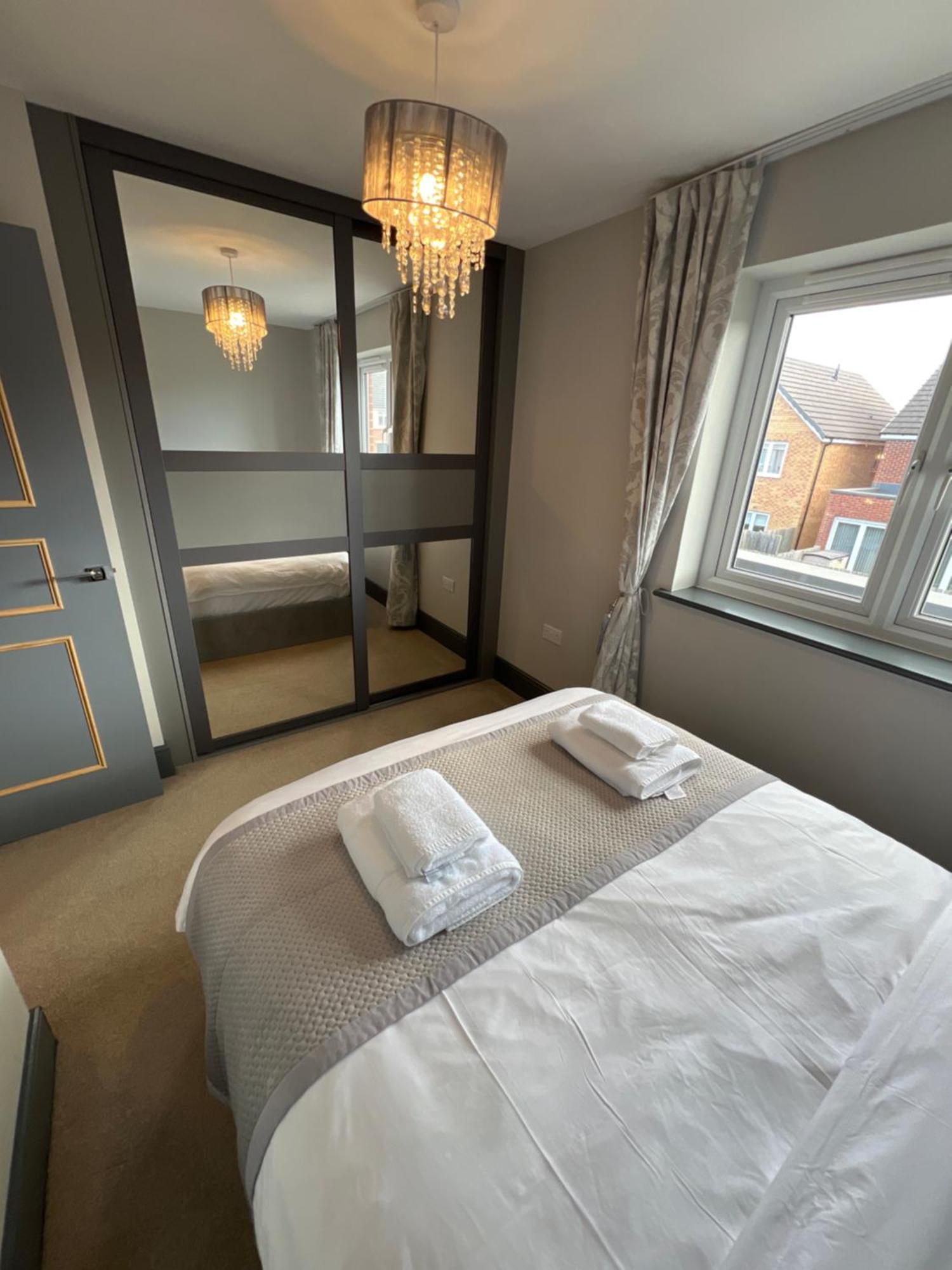 Luxury Durham Home In Dh1, Free Parking, No Fees エクステリア 写真